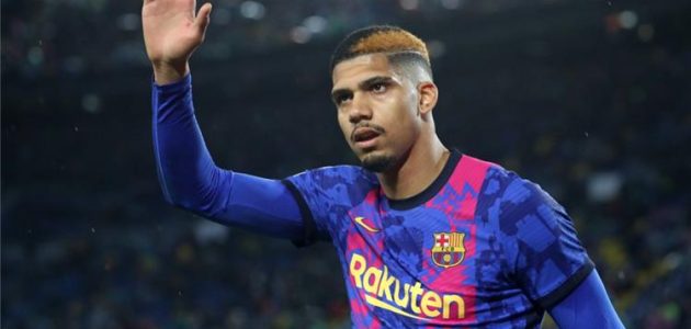 ليفربول يضع أراوخو على راداره لتعويض رحيل كوناتي المحتمل